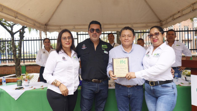 Gerente del IFC y secretario de Agricultura encabezaron los actos conmemorativos de 33 años del IFC