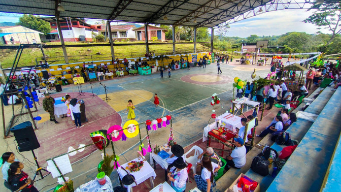 Más de 35 emprendimientos y stands participaron en la Feria Agroempresarial Turuista