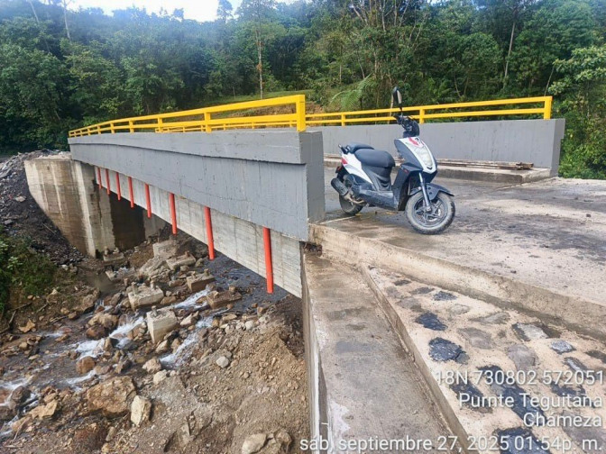 El puente sobre la quebrada Teguitana será entregado este 31 de octubre a los chamezanos 50886a05-d0e5-4d52-b528-517076ba647b.jpeg